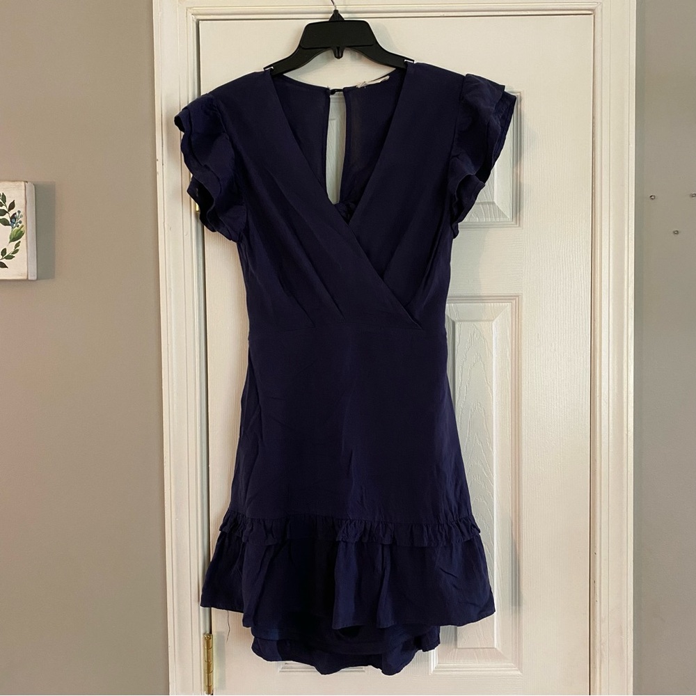 Altar’d State Navy Blue Ruffle Sleeve V Neck Mini Dress Cut Out Back Size Large